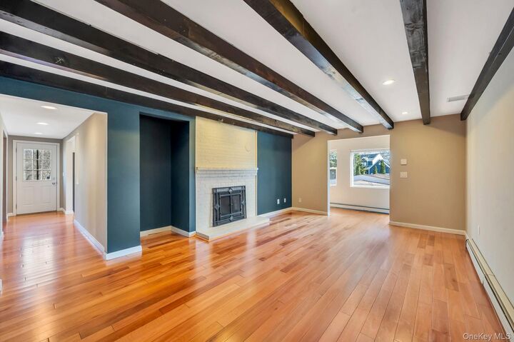 Property Photo: 39 Sycamore Avenue NY 11738