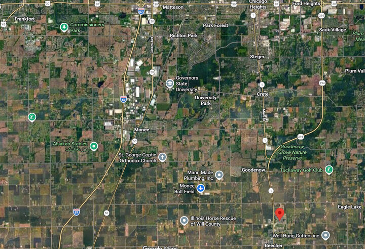 Property Photo: 1447-1453 Fox Hound Trail IL 60401