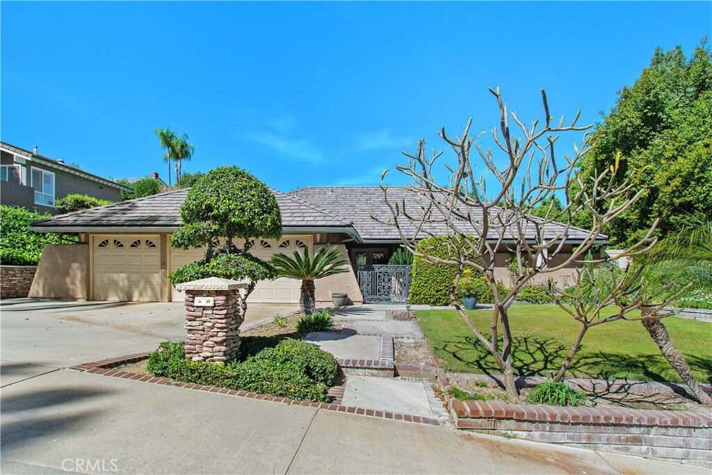 Property Photo: 1451 Trenton Drive CA 92506
