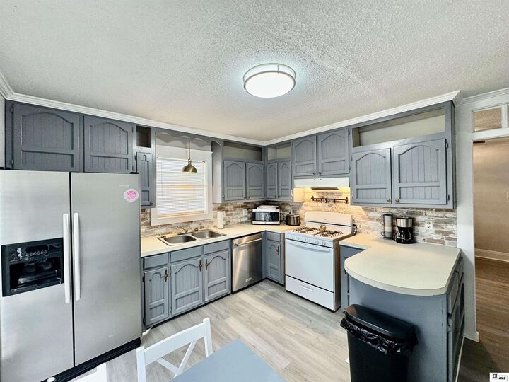 Property Photo: 2417 N 9th Street LA 71291