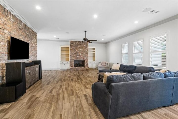 Property Photo:  253 Oak Dale Drive  LA 70056 