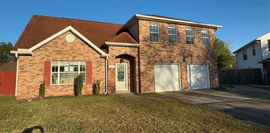 Property Photo:  5542 Sandlewood Court  LA 70460 