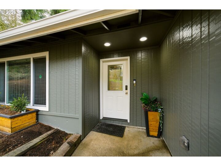 Property Photo:  1302 Bloyd St  WA 98626 