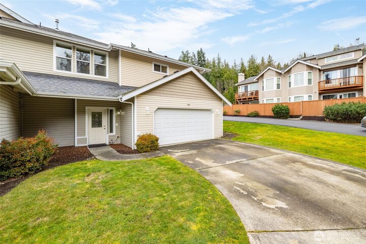 Property Photo: 3321 Park Lane C WA 98274
