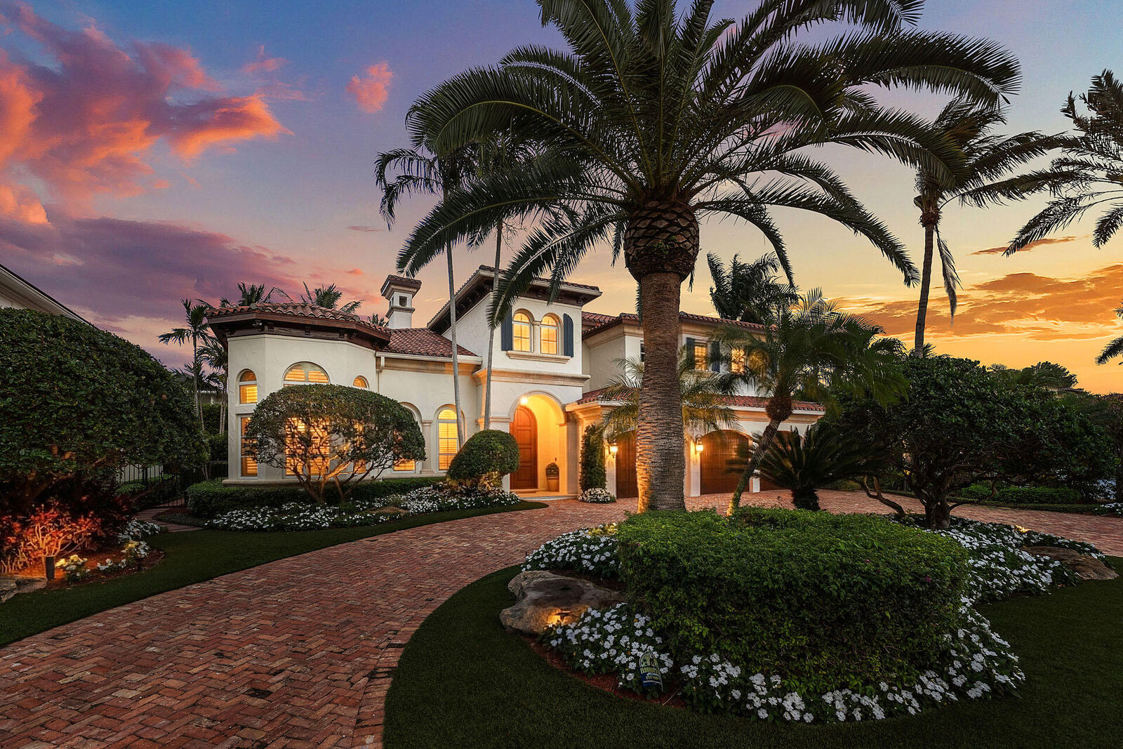 Property Photo:  2386 W Maya Palm Drive  FL 33432 