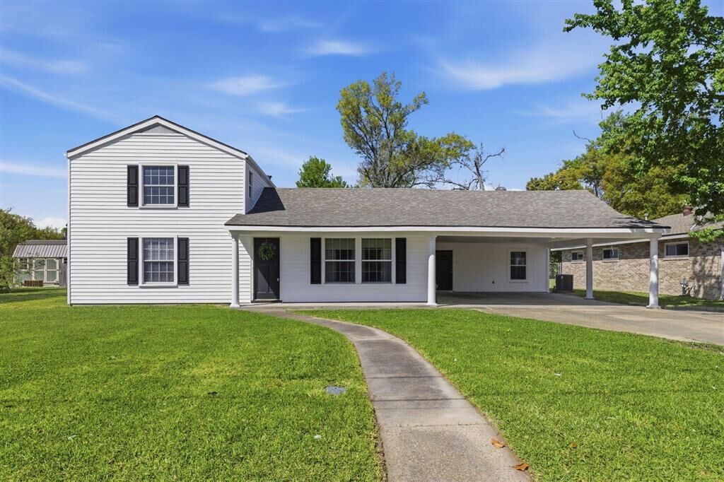 Property Photo:  3816 Yale Street  LA 70607 