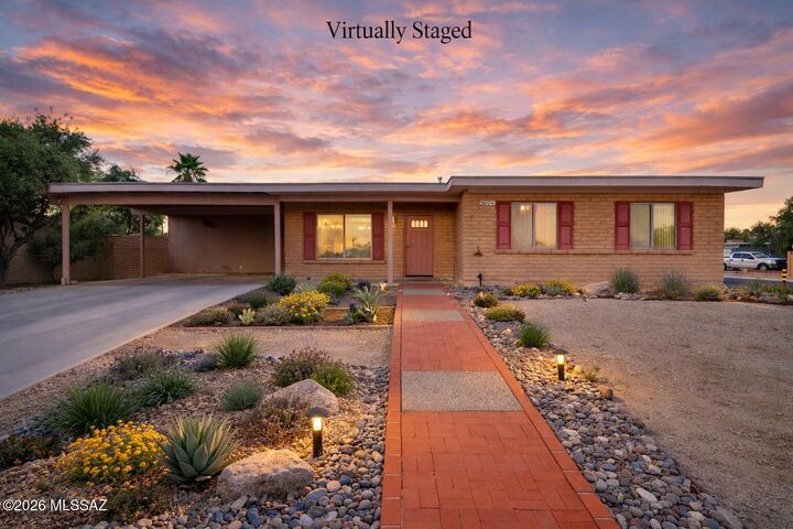 Property Photo:  2011 E Bantam Road  AZ 85706 