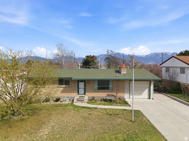 Property Photo:  4229 S 2785 W  UT 84119 