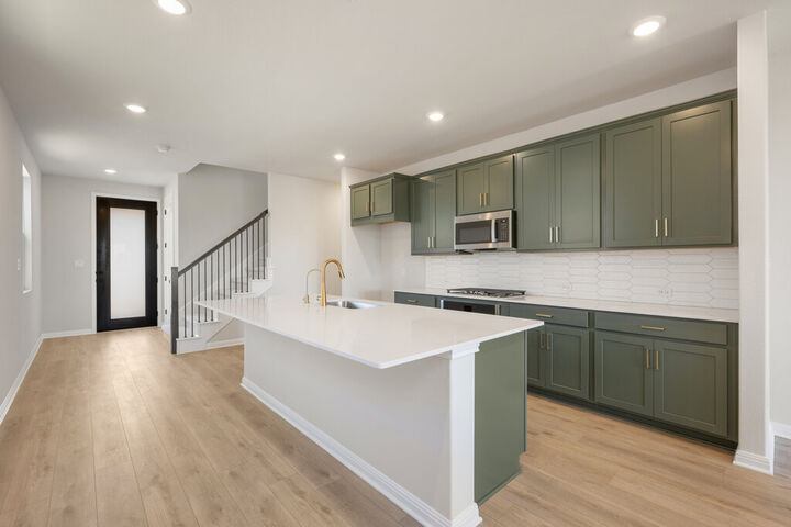 Property Photo:  228 Ranier Way  TX 78620 