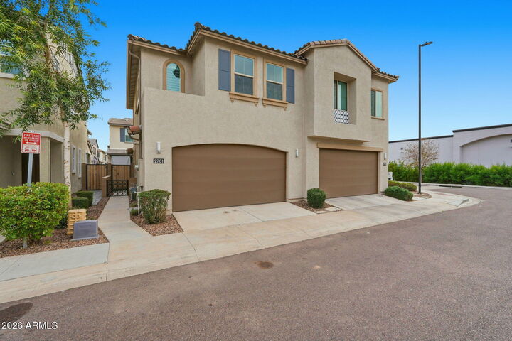 Property Photo: 2781 S Comanche Drive AZ 85286