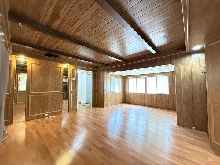 Property Photo: 200 E Woodworth 9 WA 99179