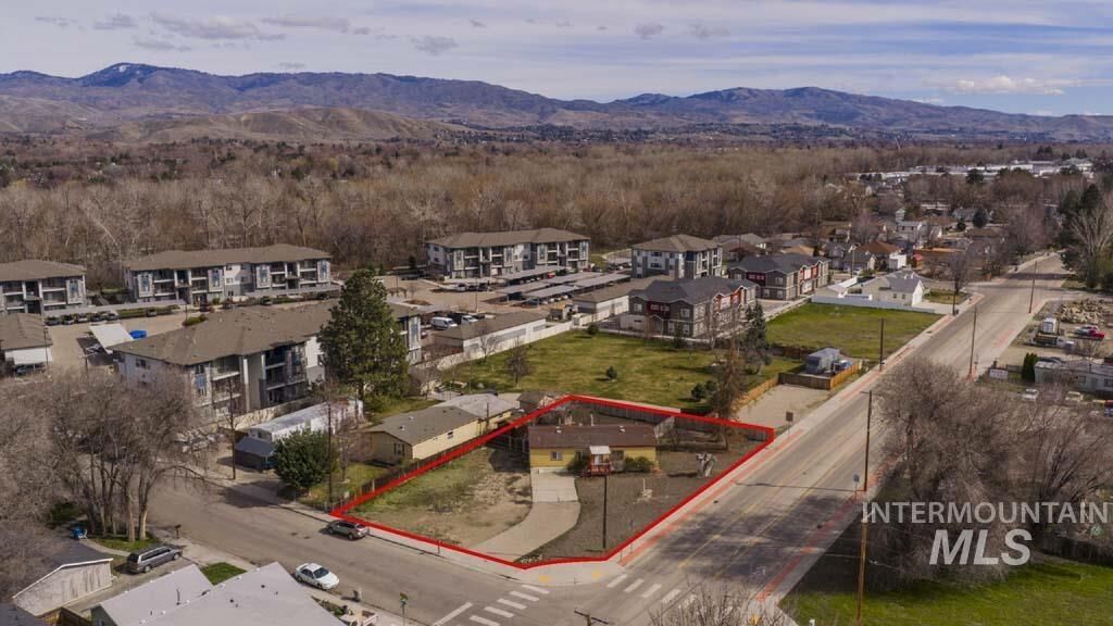 Property Photo:  403 E 50th St  ID 83714 