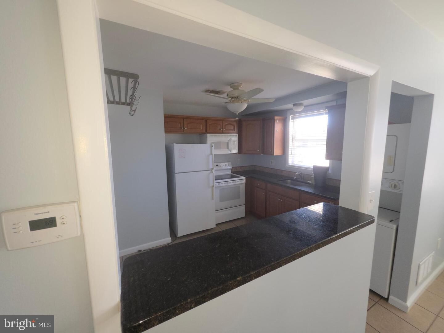 Property Photo:  24 Florence Tollgate Place -1 24-1  NJ 08518 