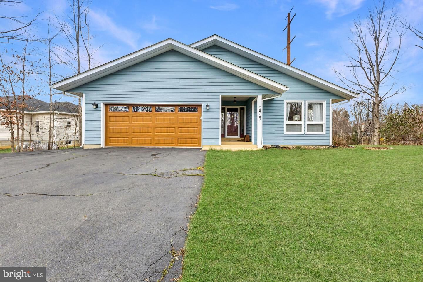 Property Photo:  5850 Anthony Drive  VA 22193 