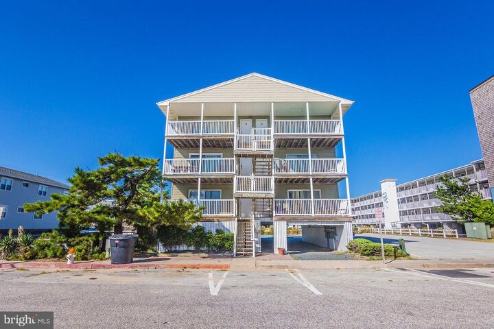 Property Photo:  8 74th Street 3W  MD 21842 