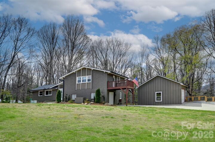 Property Photo:  46 Mountain View Drive  NC 28704 