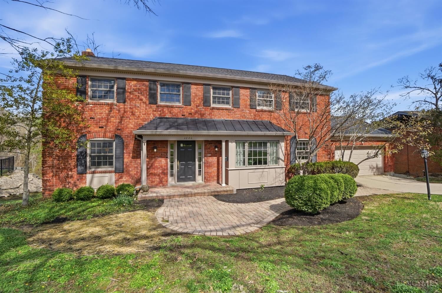 Property Photo: 2880 Alpine Terrace OH 45208