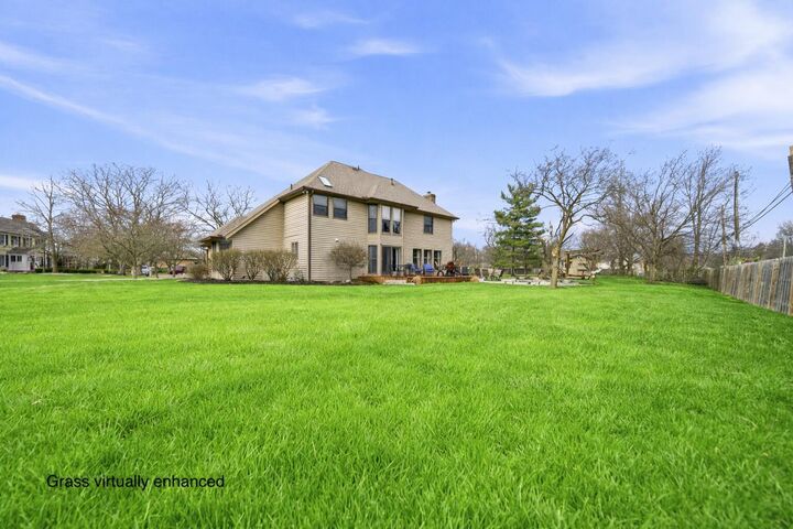 Property Photo: 1456 Willowood Way OH 43302