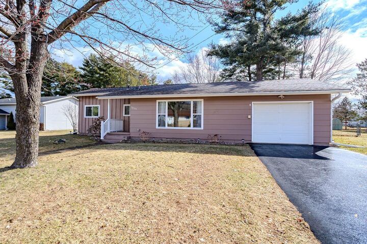 Property Photo:  5805 Pine Park Street  WI 54476 