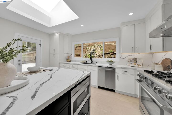 Property Photo: 90 Upper Briar Road CA 94904