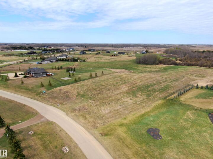 Property Photo:  51109 Rge Road 271 16  AB T7Y 1G7 