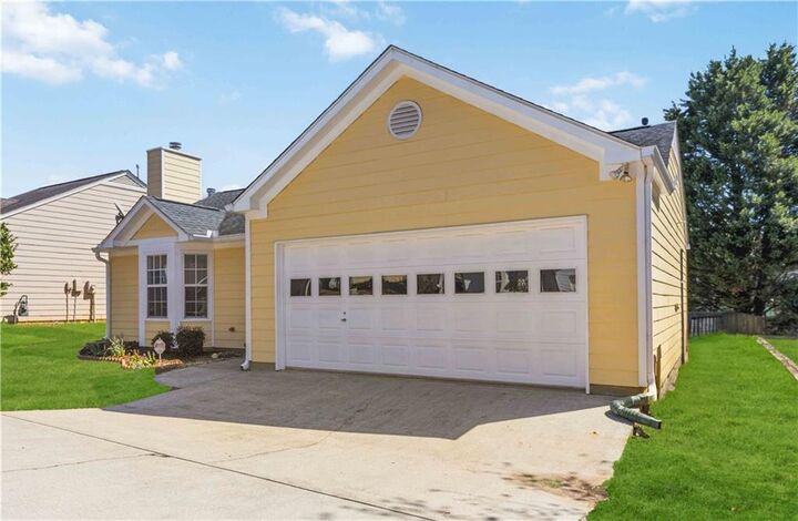 Property Photo: 2524 Camrey Court GA 30044