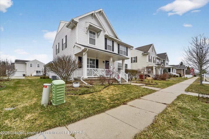 Property Photo:  2699 Tapestry Drive  MI 48864 