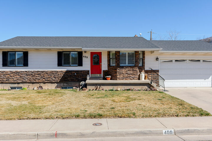 Property Photo: 409 S 1100 W UT 84720