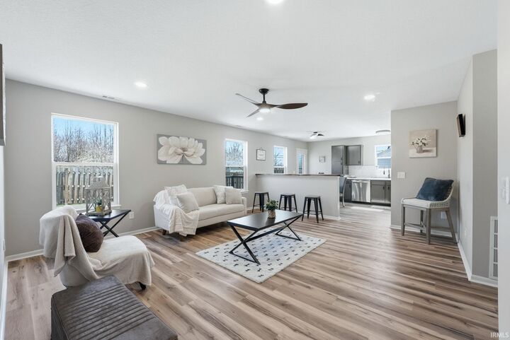 Property Photo: 3108 Cedar Ridge Run IN 46808