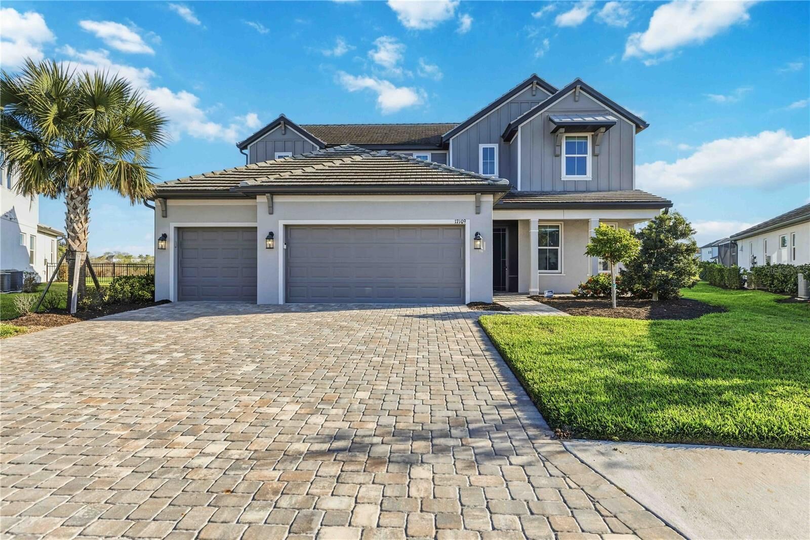 Property Photo:  17109 Sweetwater Village Drive  FL 34211 