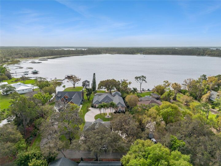 Property Photo:  6358 Oak Shore Drive  FL 34771 