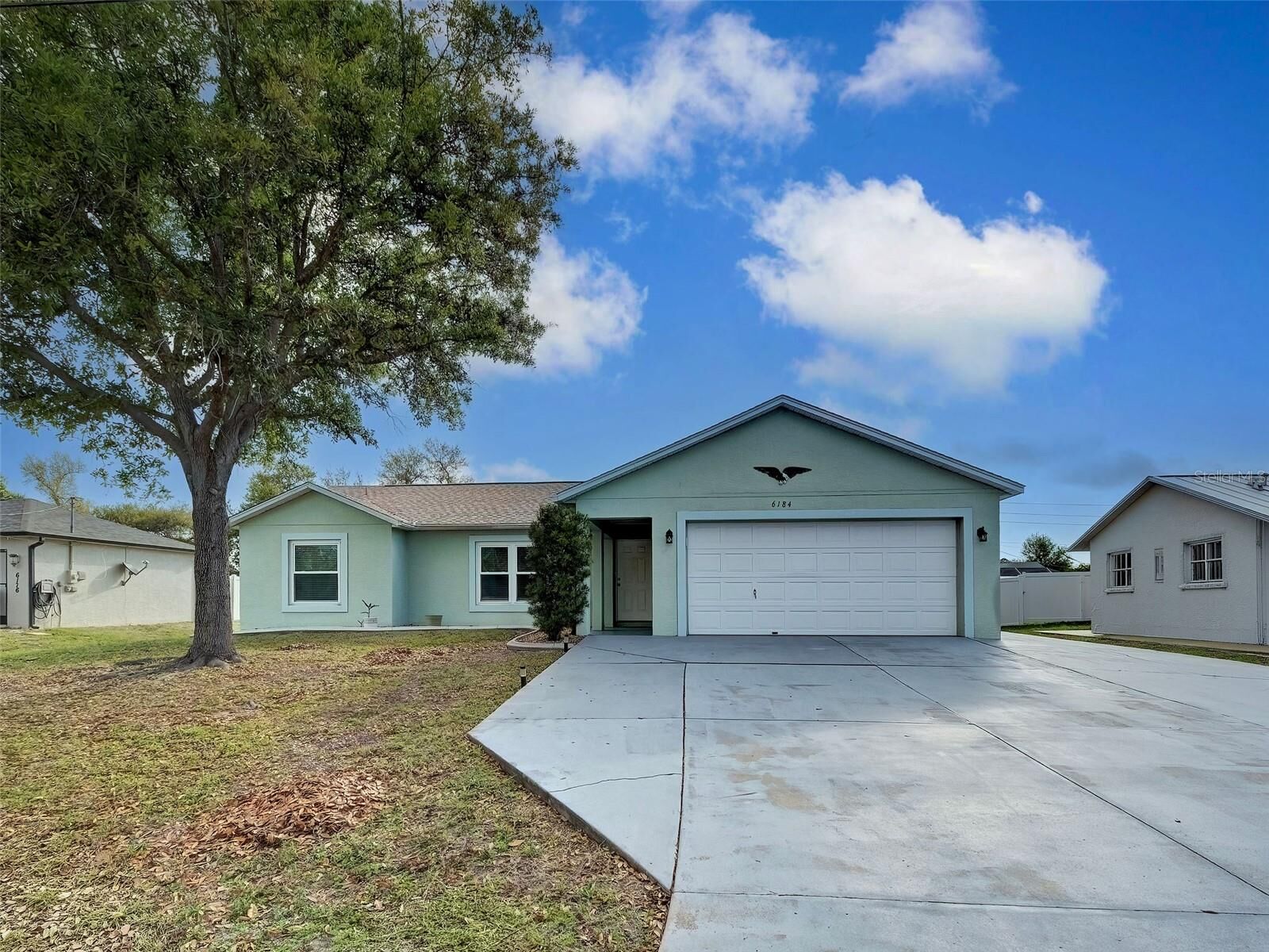 Property Photo: 6184 Catalan Street FL 34224