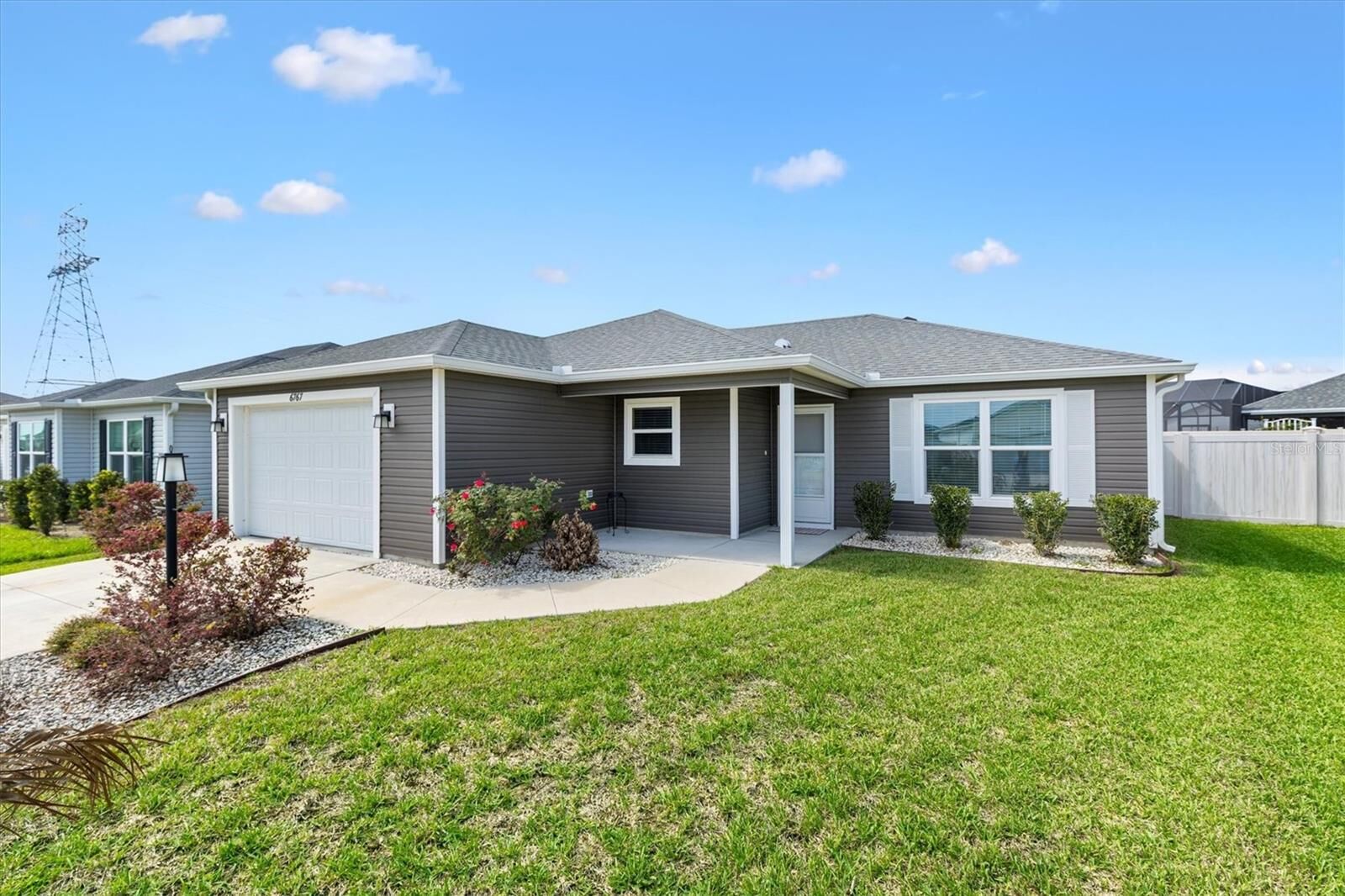 Property Photo:  6767 Mary Loop  FL 34762 