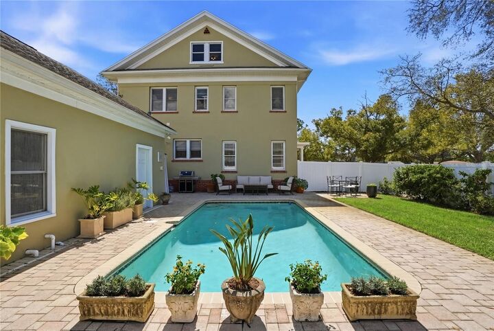 Property Photo:  241 72nd Street N  FL 33710 