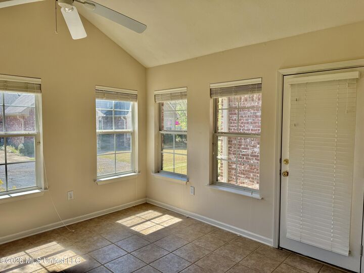 Property Photo:  1003 Charmant Place  MS 39157 