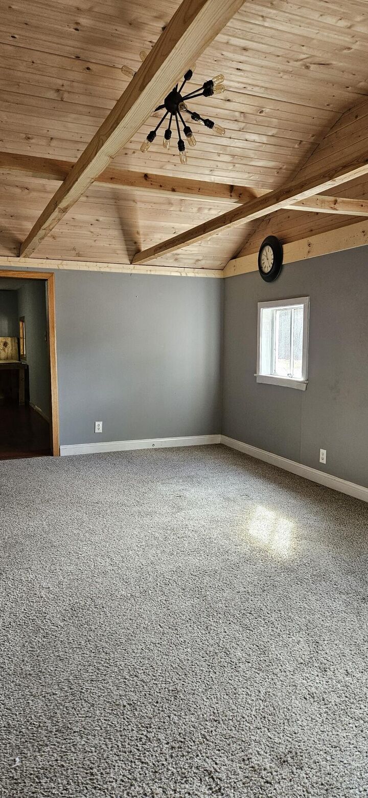 Property Photo: 9960 Dagget Road MI 49329