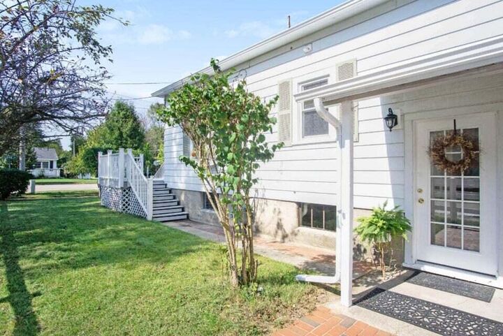 Property Photo:  206 N Lake Avenue  MI 49456 