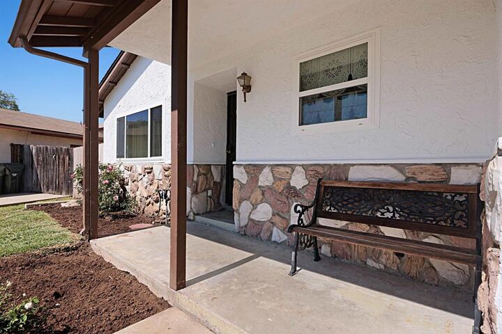 Property Photo:  610 Cathy Ct  CA 92026 