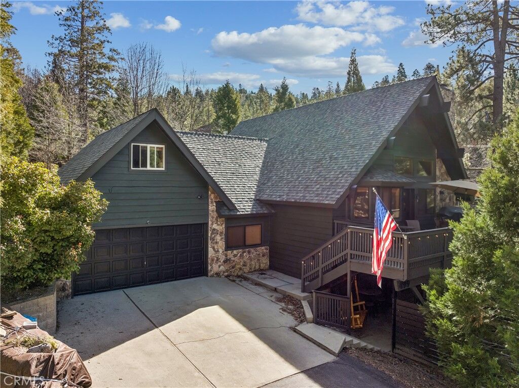 Property Photo:  499 Golf Course  CA 92352 