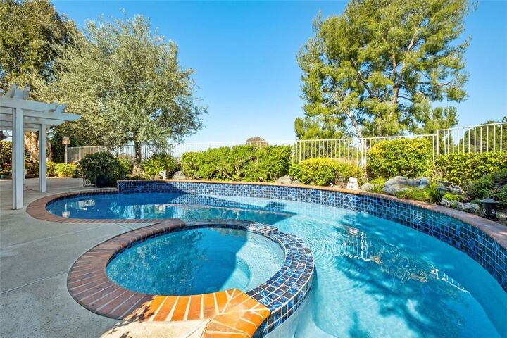 Property Photo: 28041 Chapulin CA 92692