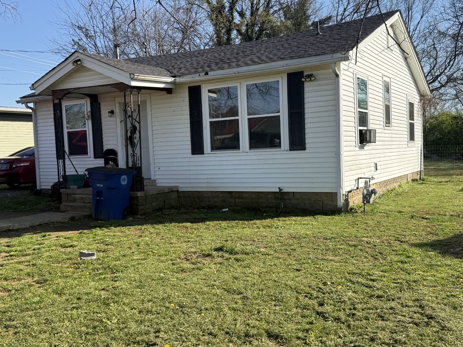 Property Photo:  244 E Cedar St  TN 37160 
