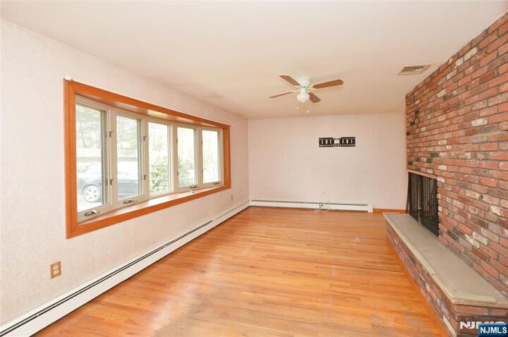 Property Photo:  857 Darlington Avenue  NJ 07430 