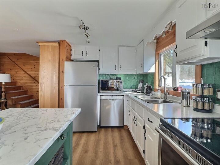 Property Photo: 278 And 280 Etta Drive NS B0M 1J0