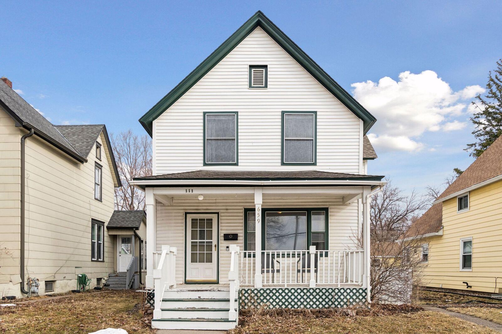 Property Photo: 659 Jefferson Avenue MN 55102
