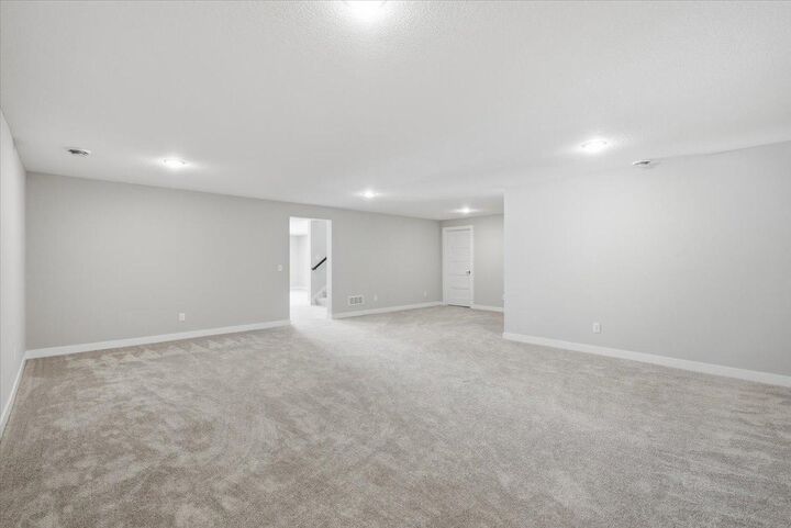 Property Photo:  634 Elizabeth Way  WI 54016 