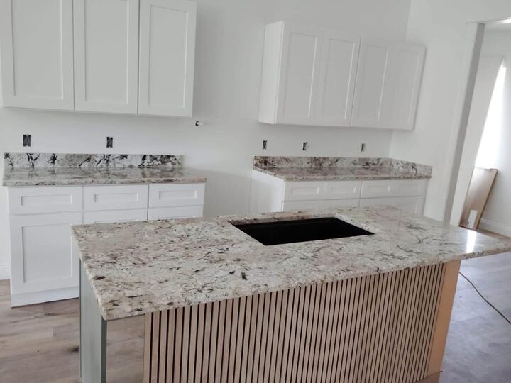 Property Photo: 153 Country Club Ext LA 71446