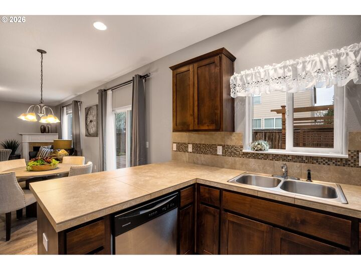 Property Photo:  52183 SE Tussing Way  OR 97056 