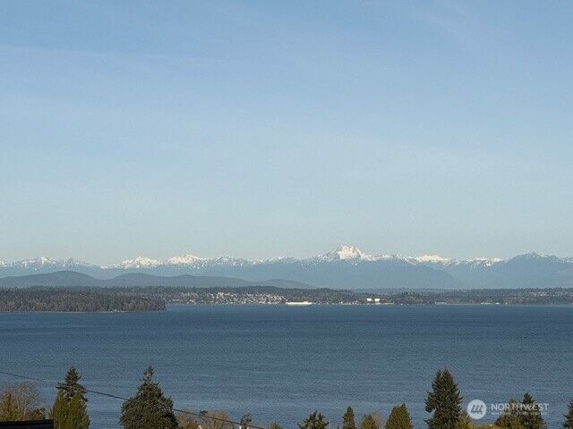 Property Photo:  7341  California Avenue SW  WA 98136 