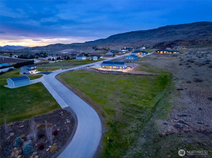 Property Photo:  0 S Nna Partridge Lane Lot 1  WA 98802 