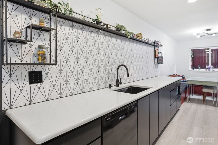 Property Photo:  4525 S Henderson Street 102  WA 98118 